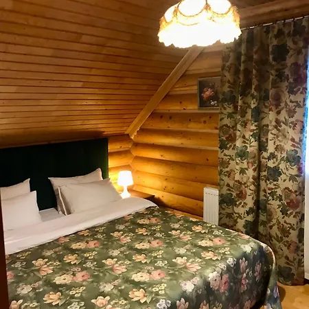 Apartamento Lavanda окремий з каміном *