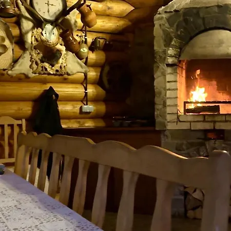 Lavanda окремий з каміном Bukovel